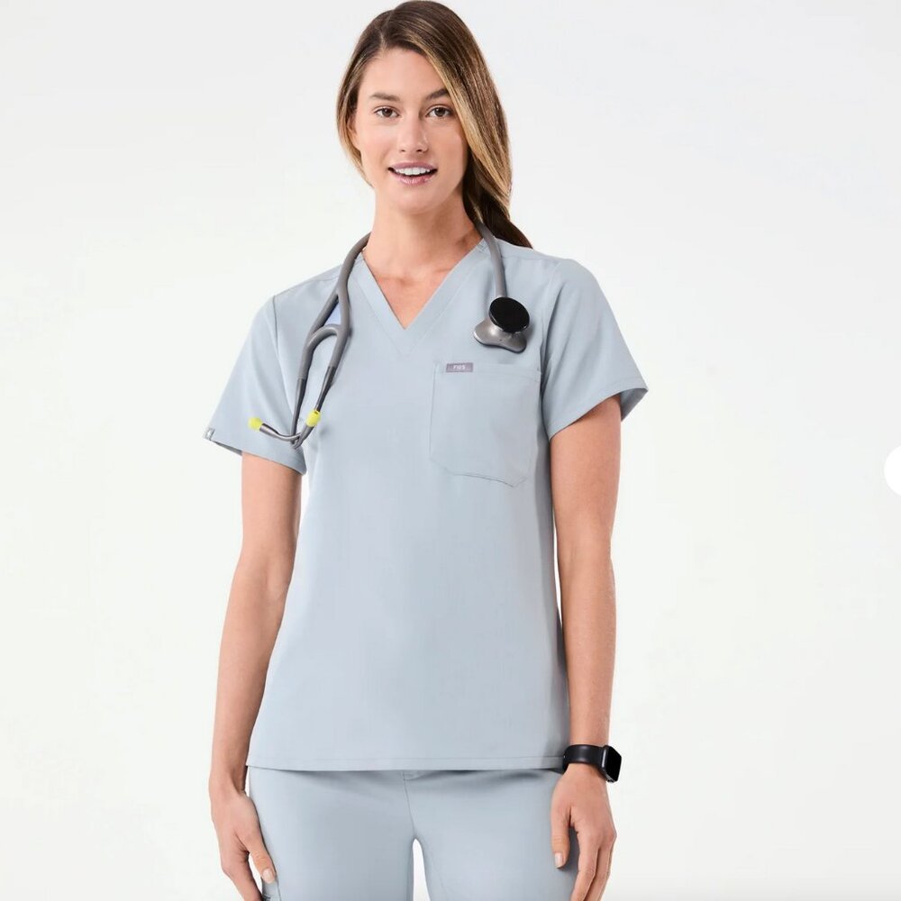 Figs women's Dusty Blue Catarina™ - One-Pocket Scrub Top - XS / Dusty Blue